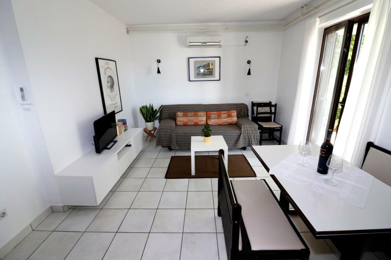 Apartment Draga 17 Njivice Kültér fotó